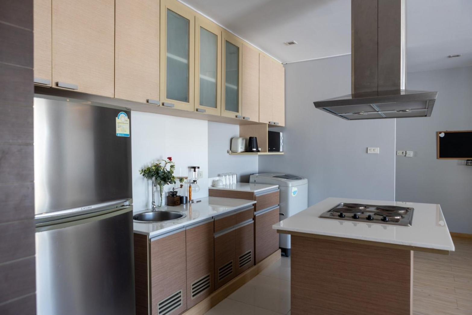 P Villa Lamoon Thonglor バンコク都 エクステリア 写真