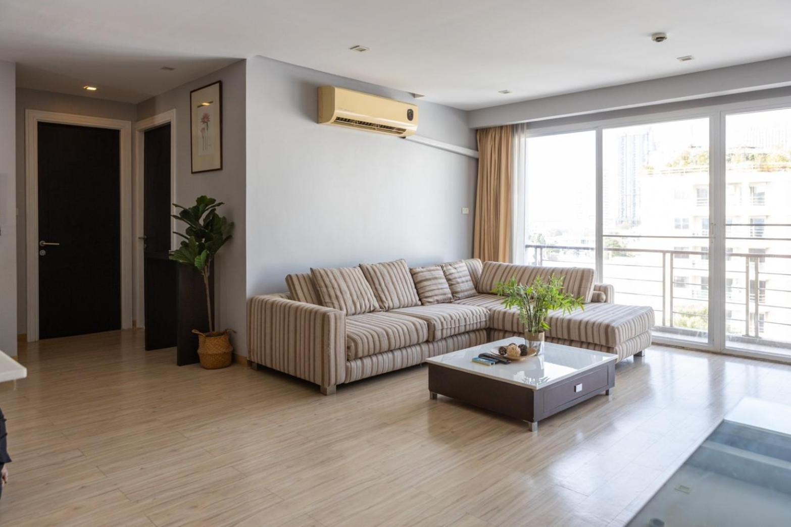 P Villa Lamoon Thonglor バンコク都 エクステリア 写真