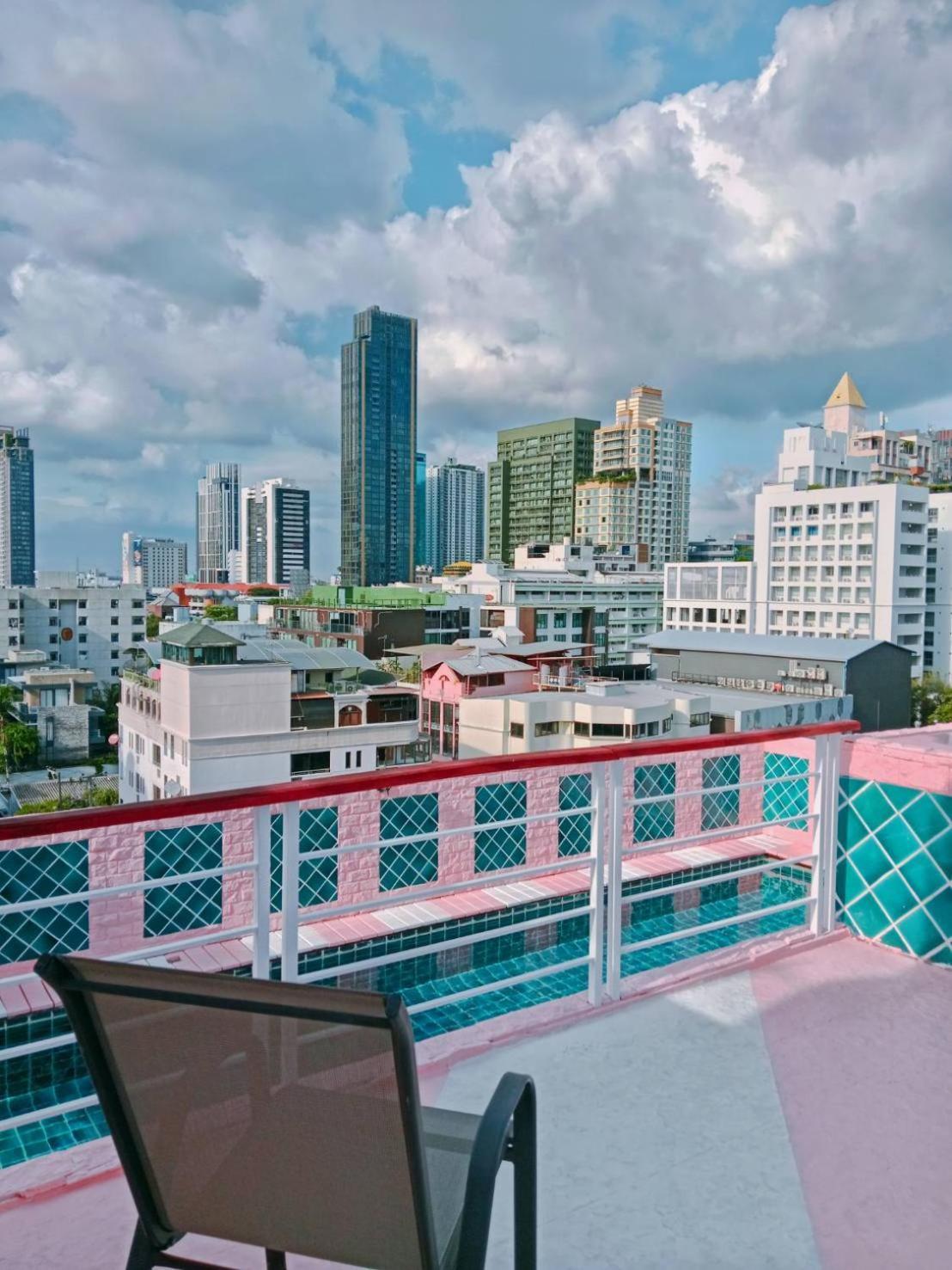 P Villa Lamoon Thonglor バンコク都 エクステリア 写真